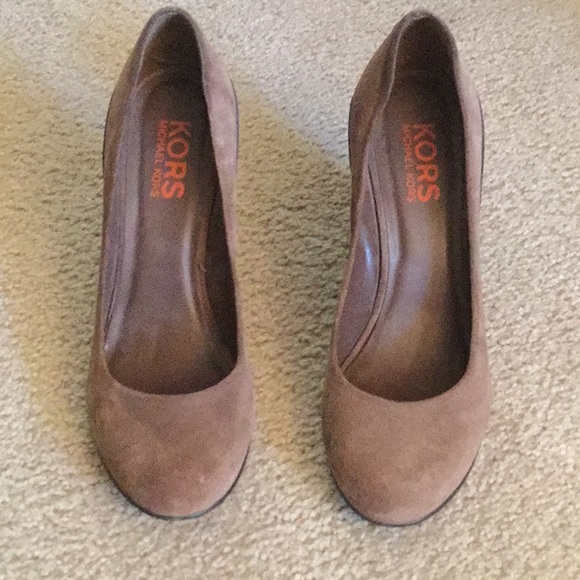 Michael Kors Wedged Shoes - Picture 1 of 8